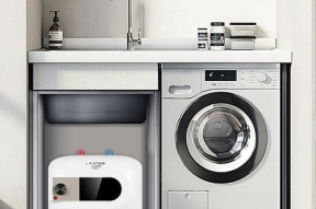 上方接水的热水器具体名称是什么？它的工作原理如何？