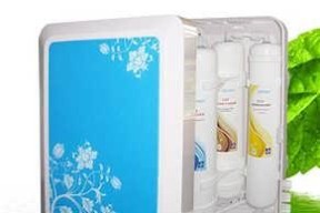 净水器展示方法及注意事项（了解净水器展示的关键步骤）