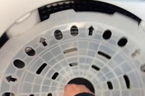 洗衣机盖固定用什么胶粘效果好？