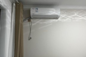 如何处理楼上空调滴水问题（解决楼上空调滴水困扰）