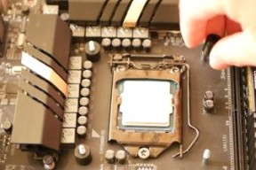 水冷散热器三孔插法有标准吗？错误插法会有什么后果？