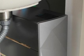 维修净水器电脑板的方法和技巧（解决净水器电脑板故障的实用指南）
