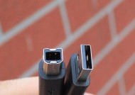 红白黑线连接显示器的正确方式？