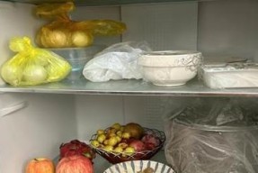 家中自制白酒放冰箱保存方法（科学保存）