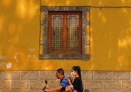 苹果11手机拍照扫街设置方法是什么？如何拍出好照片？