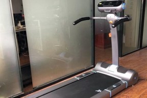 跑步机加速的原因及其（解析跑步机加速的机制和好处）