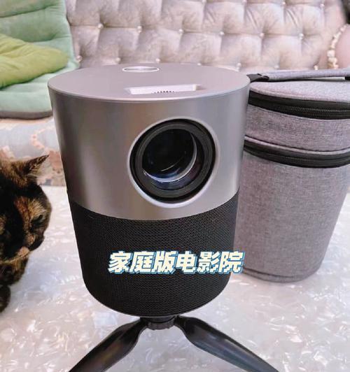 小巧圆形投影仪的便携性及应用（打破限制）  第3张