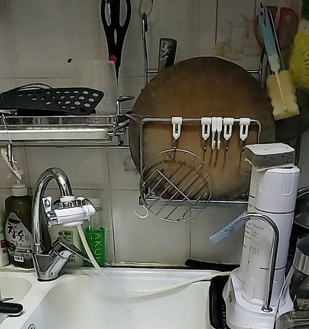 解决厨房净水器渗水问题的方法（实用技巧让你轻松应对厨房净水器渗水）  第3张