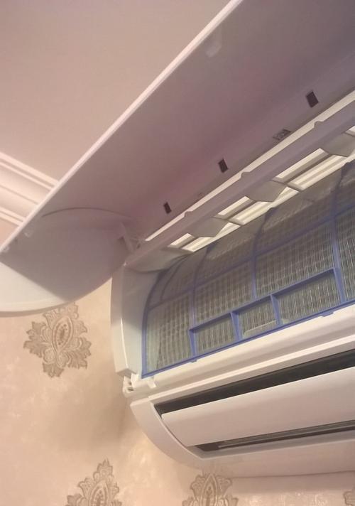 如何正确清洗中央空调滤网（简易步骤助你轻松保养空调）  第1张