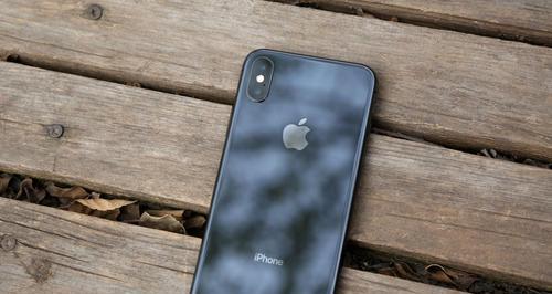新iPhone搭载A12处理器性能如何？三款新机有哪些特点？  第3张