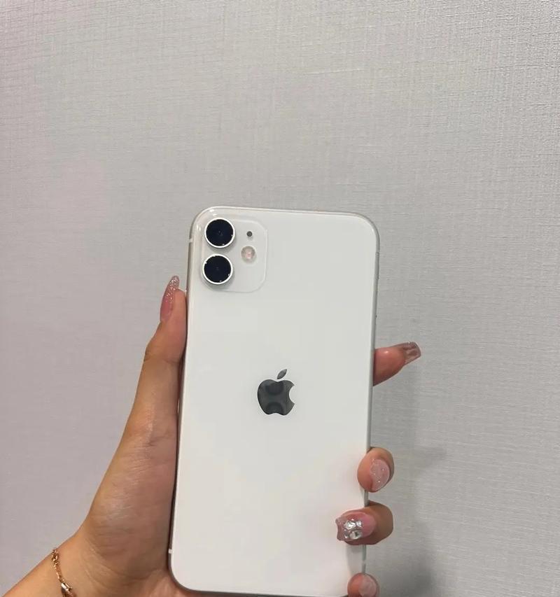 iPhone11手机深度测评？性能如何？续航表现怎么样？  第2张