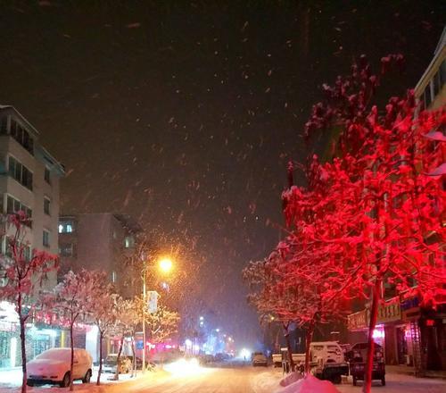 下雪夜晚拍照教程手机怎么拍？如何拍出美丽的夜景雪景？  第1张