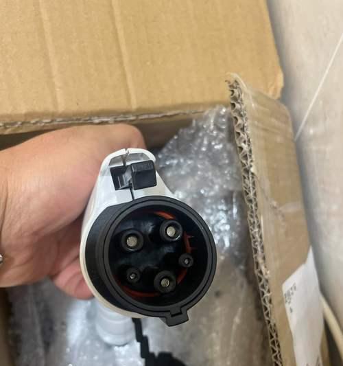 68w充电器电流是多少安？如何选择合适的充电器？  第1张