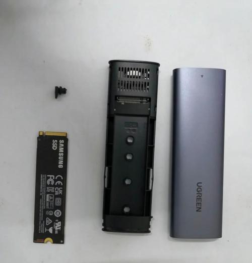 移动硬盘拆解修理步骤是什么？  第3张