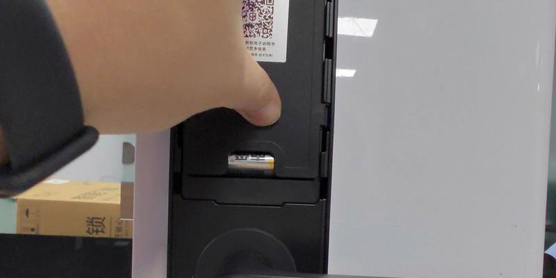 奎米智能手表充电方法视频教程？  第1张