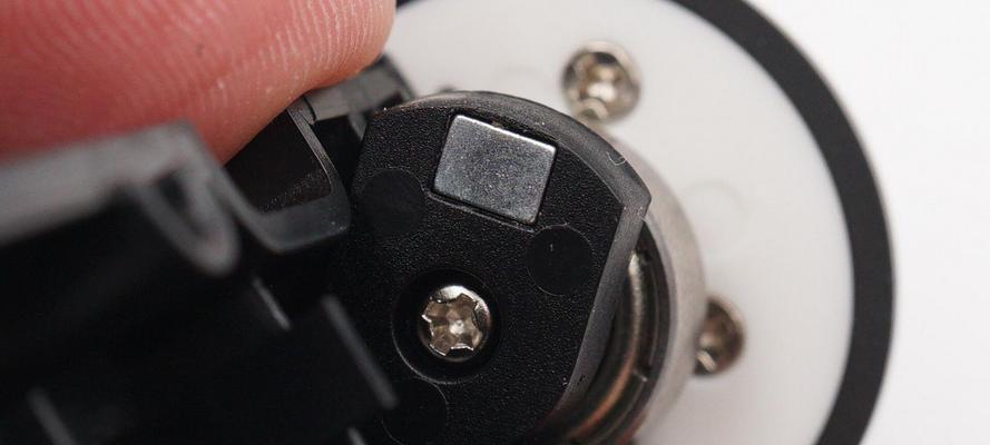 跳绳器充电器多少伏？跳绳器充电器的电压标准是什么？  第2张