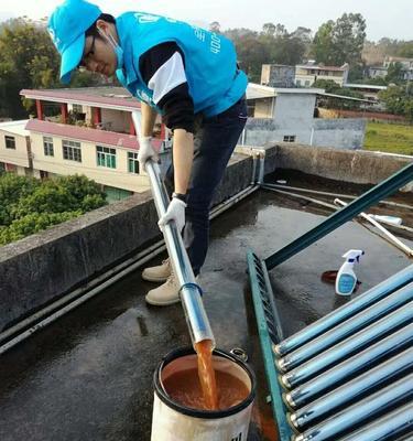 如何联系专业的洗热水器师傅？联系过程中应注意什么？  第3张