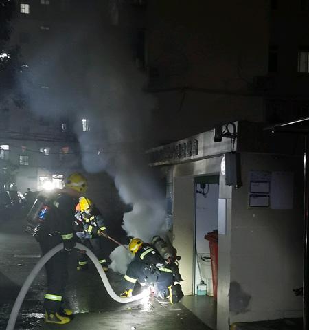 主机接通电源冒烟了会怎么样？如何安全处理？  第3张