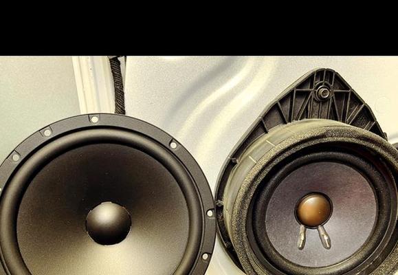 开凯迪拉克的音响效果如何？音质表现有哪些特点？  第1张