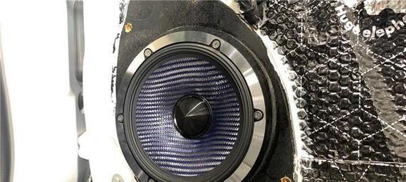 开凯迪拉克的音响效果如何？音质表现有哪些特点？  第3张