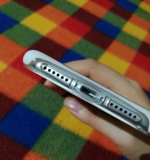 手机壳玻璃按钮损坏如何拆卸？  第2张