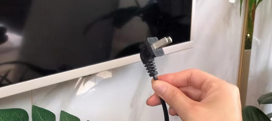 台式电脑拔脚插头方法是什么？拔插头时应注意什么？  第3张