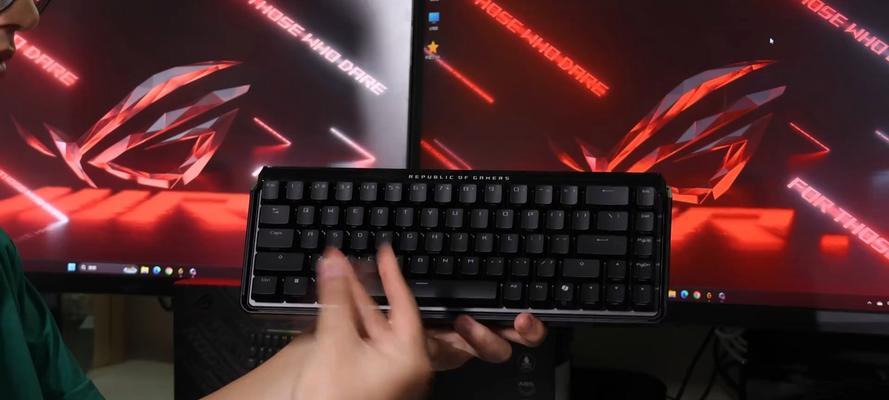 玩WOW游戏应该选择哪种键盘轴？有什么推荐？  第2张