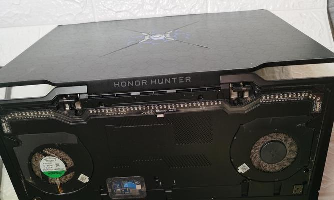 荣耀V700如何查看已加装的固态硬盘？有哪些查看方法？  第2张