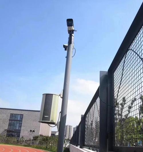 围墙警戒摄像头如何用手机控制？操作过程中可能遇到哪些问题？  第1张