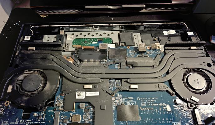 如何清洁戴尔笔记本（简单有效的清灰方法）  第1张